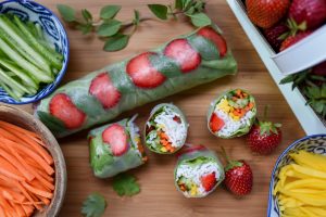 rouleau-de-printemps-aux-fraises
